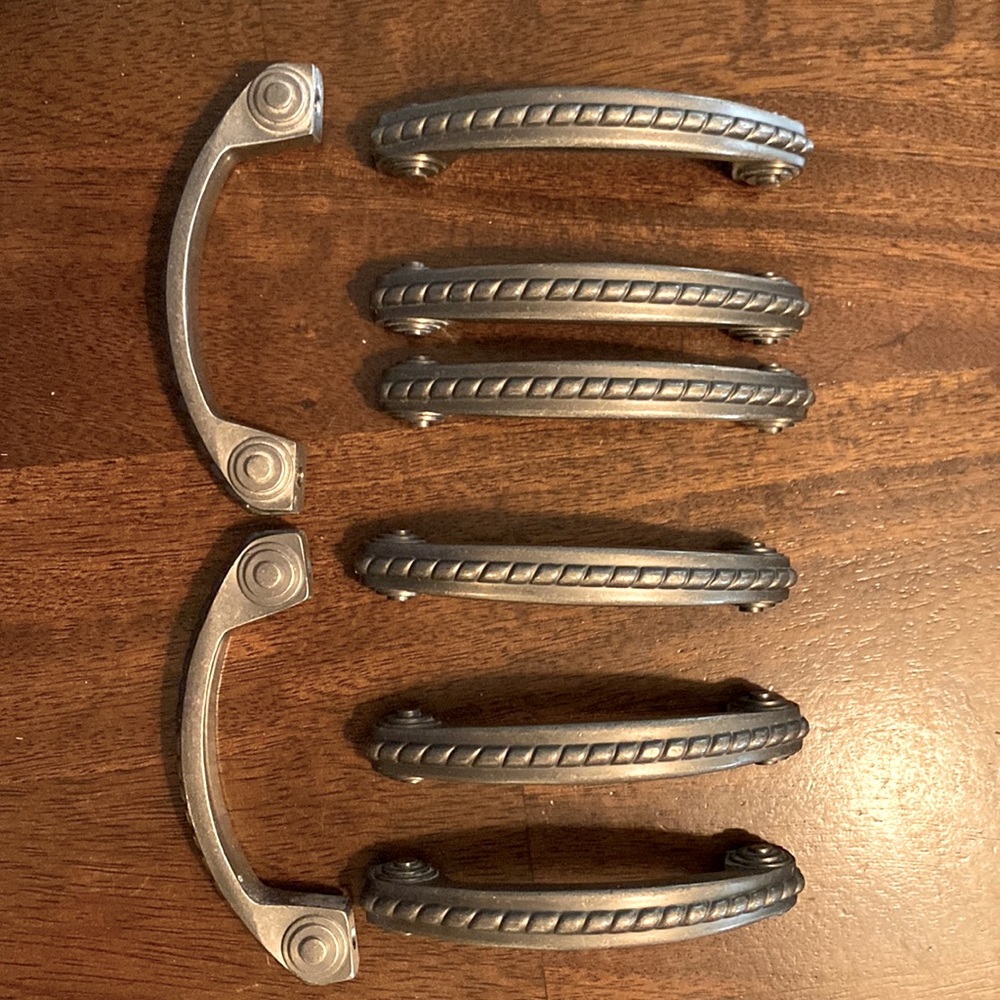 Drawer Pulls - 8 Light Bronze/Silver with Rope Detail